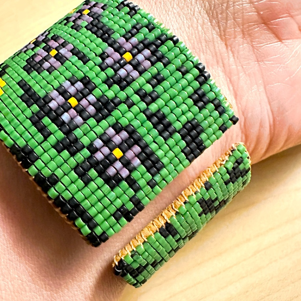 Seed Bead Flower Cuff - Picture 3 of 6